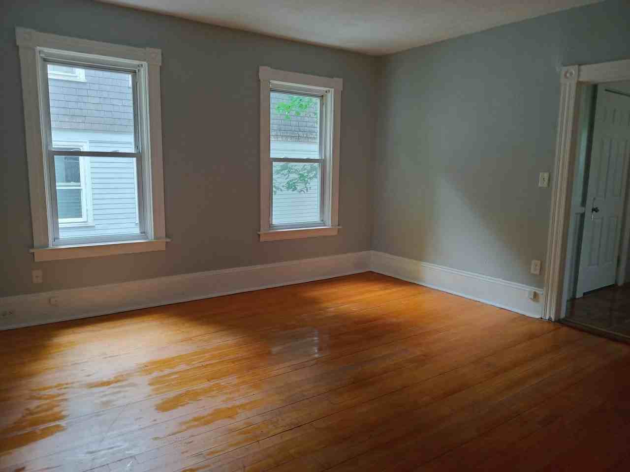 88 Marshall St #3 - Photo 4 of 10