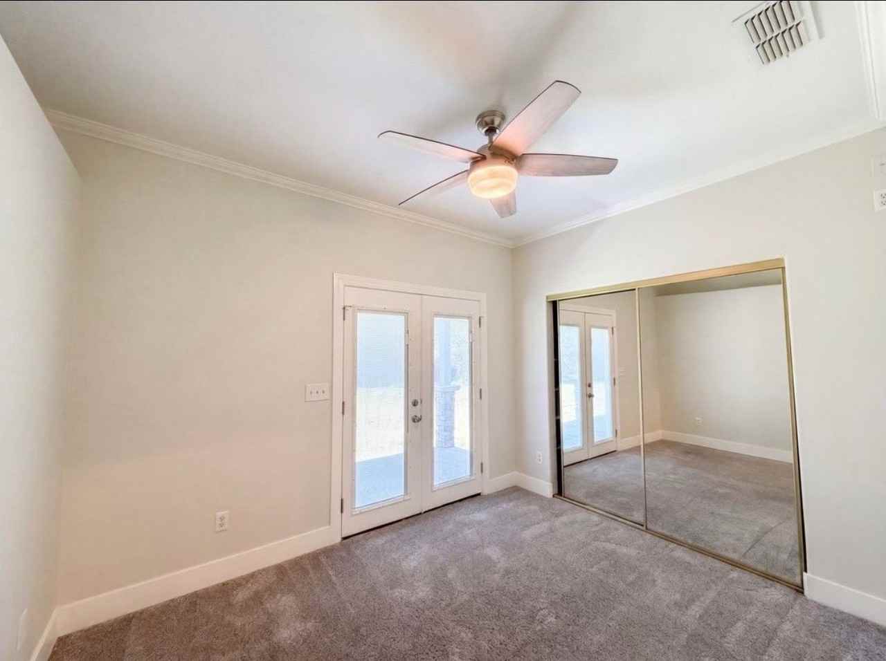 5832 Northgrove Way - Photo 4 of 13