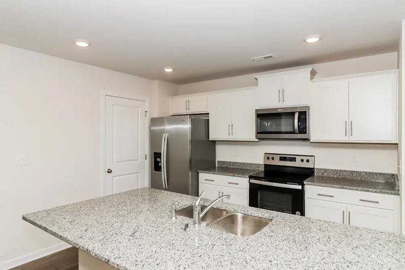 109 Allston Way - Photo 2 of 9