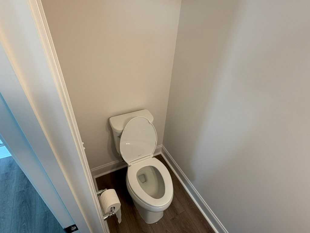 15359 Ballancroft Pkwy - Photo 5 of 17