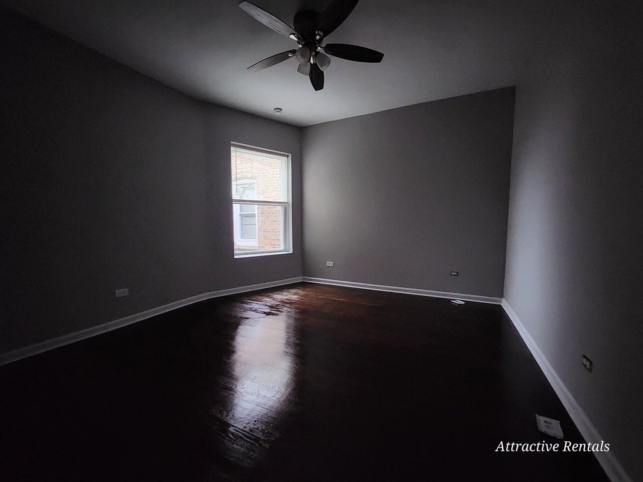 3656 S Indiana Ave - Photo 6 of 16
