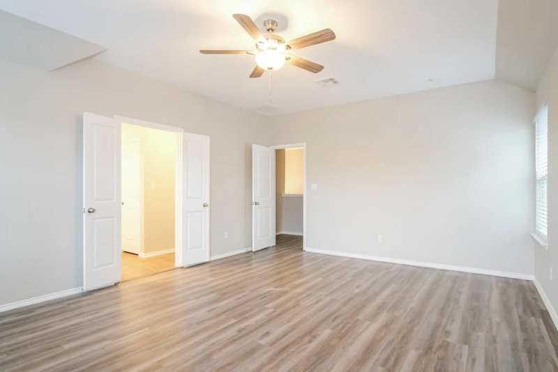 3660 Sandy Brook Dr #217 - Photo 3 of 6