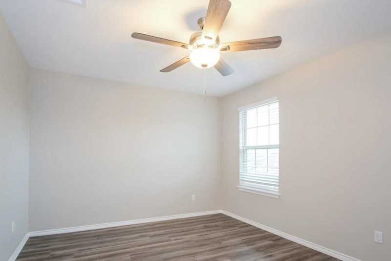 3660 Sandy Brook Dr #217 - Photo 4 of 6