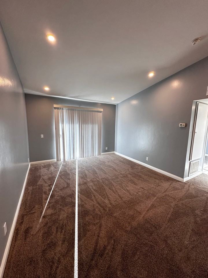 920 S Palmetto Ave #2 - Photo 4 of 16