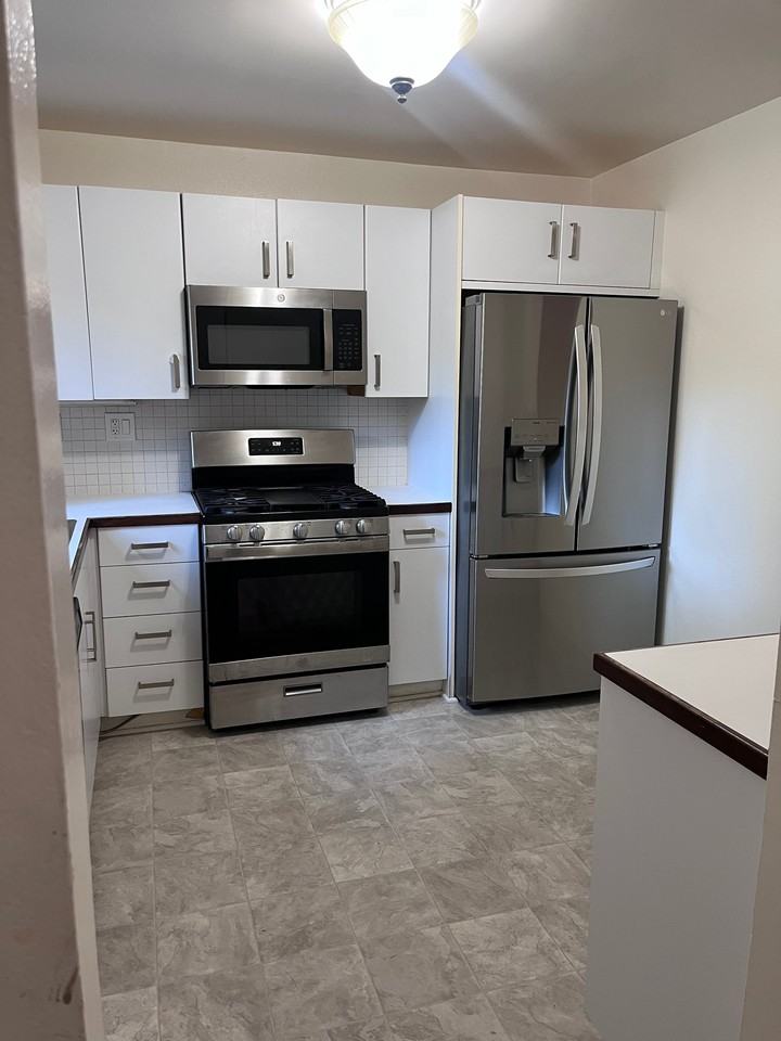 18350 Hatteras St #152 - Photo 2 of 12