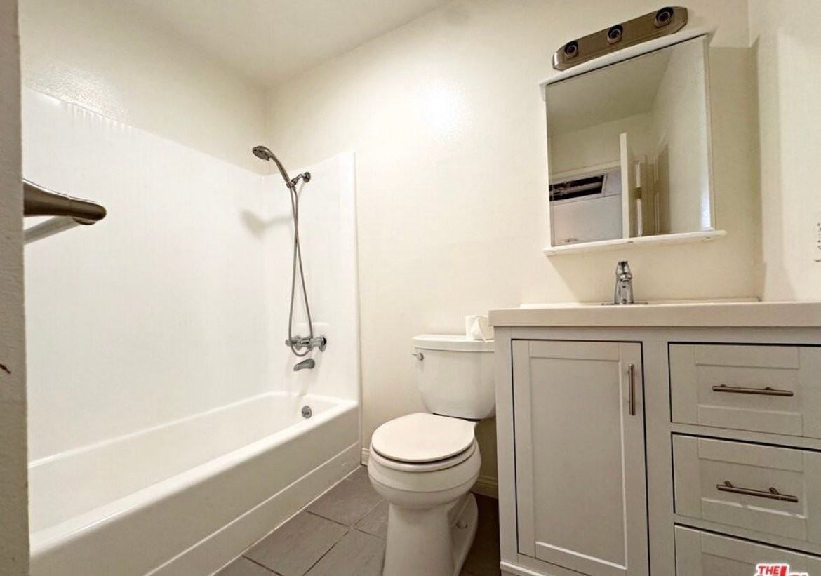18350 Hatteras St #152 - Photo 4 of 12