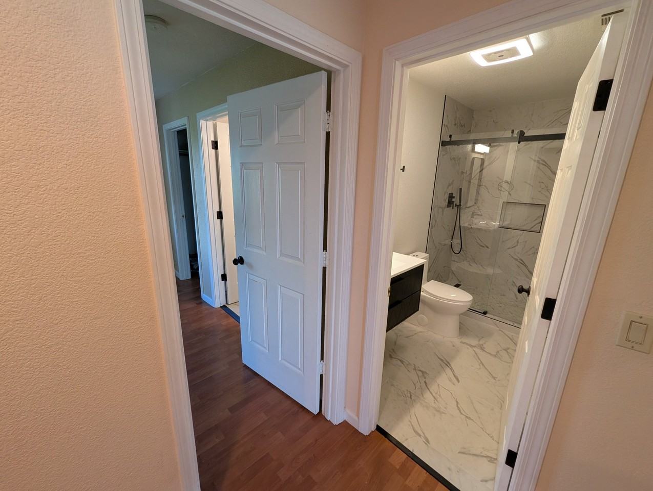 1499 Essex St - Photo 7 of 18