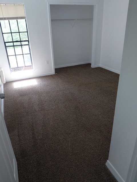 6436 Pennsylvania Ave - Photo 7 of 11
