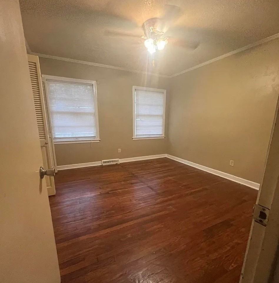 3129 Adrienne Dr - Photo 7 of 14