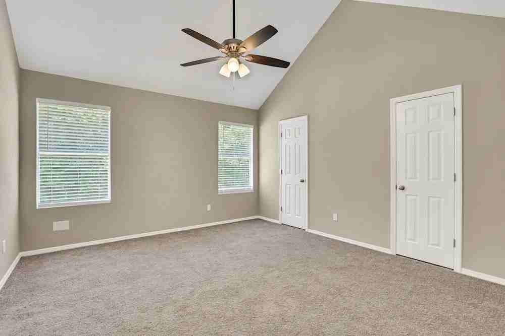 4926 Windsor Downs Ln - Photo 6 of 10
