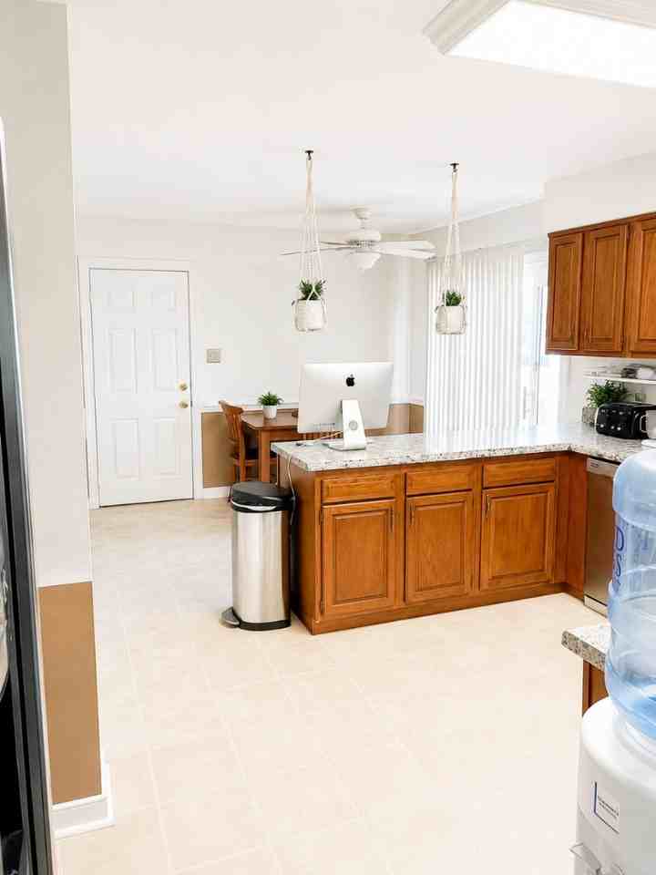 4426 Thorncroft Dr - Photo 5 of 11