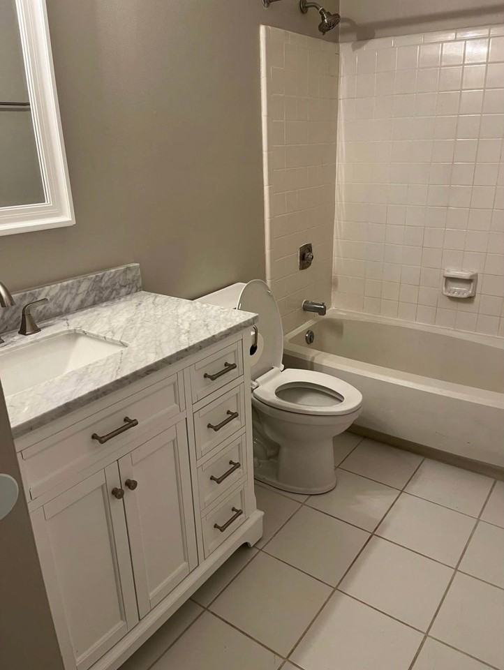 2901 Heathstead Pl #G - Photo 5 of 8