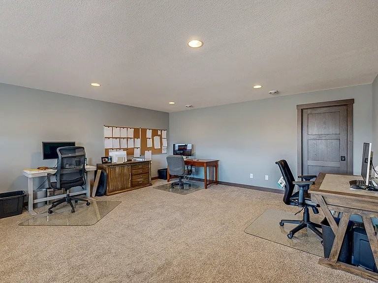 2332 Hadley Hills Dr Ne - Photo 3 of 11