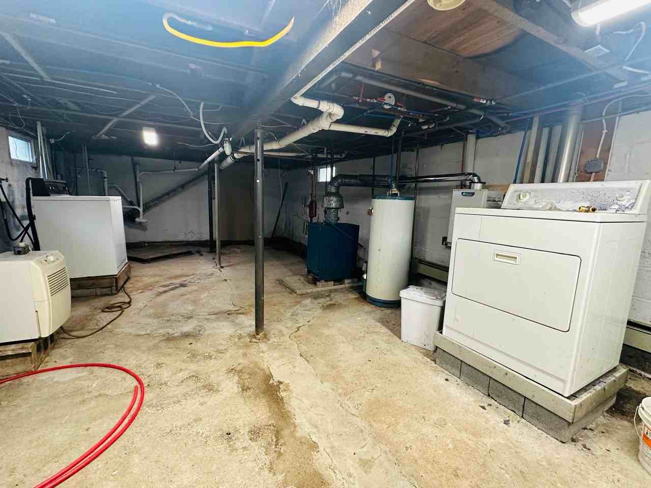 74 Volney St - Photo 4 of 12