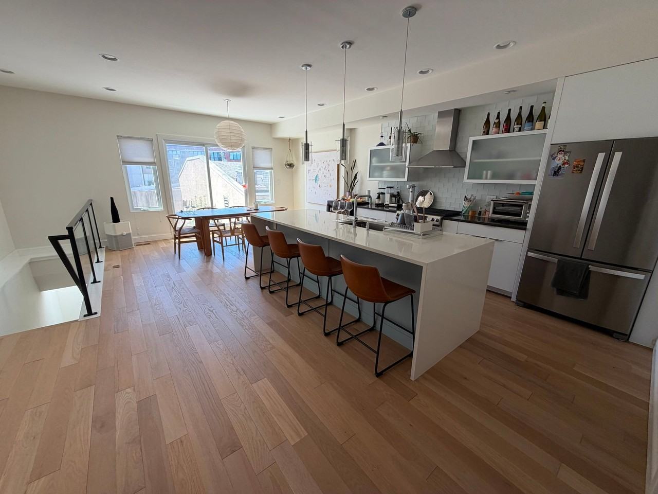 1314 Crease St - Photo 4 of 14