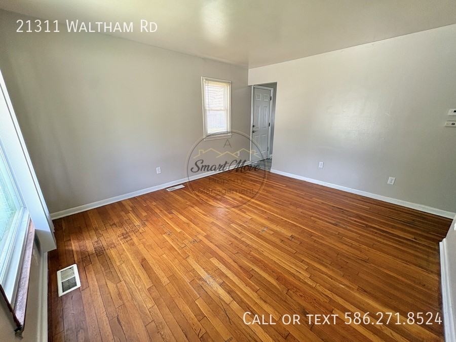 21311 Waltham Rd - Photo 3 of 16