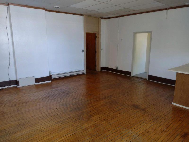 120 Brown St #7 - Photo 2 of 6