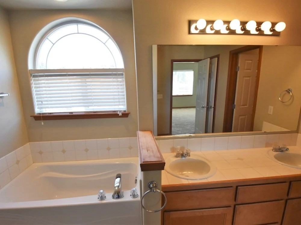 20624 74th Ave E #NA - Photo 6 of 12