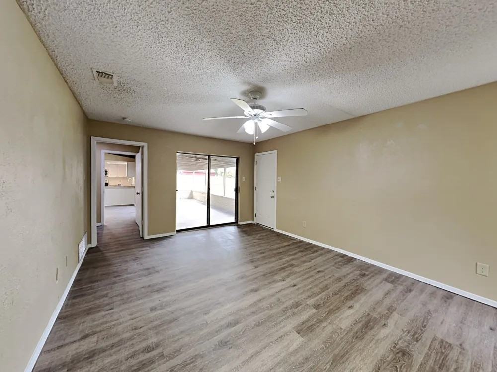 428 Newcastle Dr #NA - Photo 7 of 11