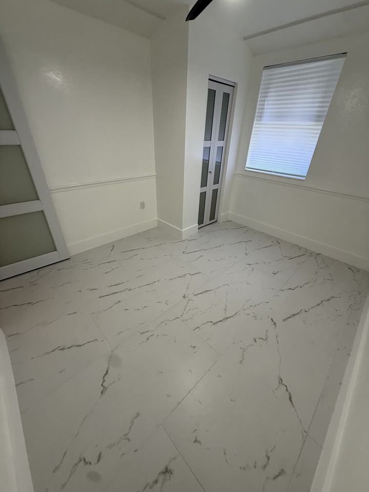 1072 N Alhambra Cir #A - Photo 7 of 10