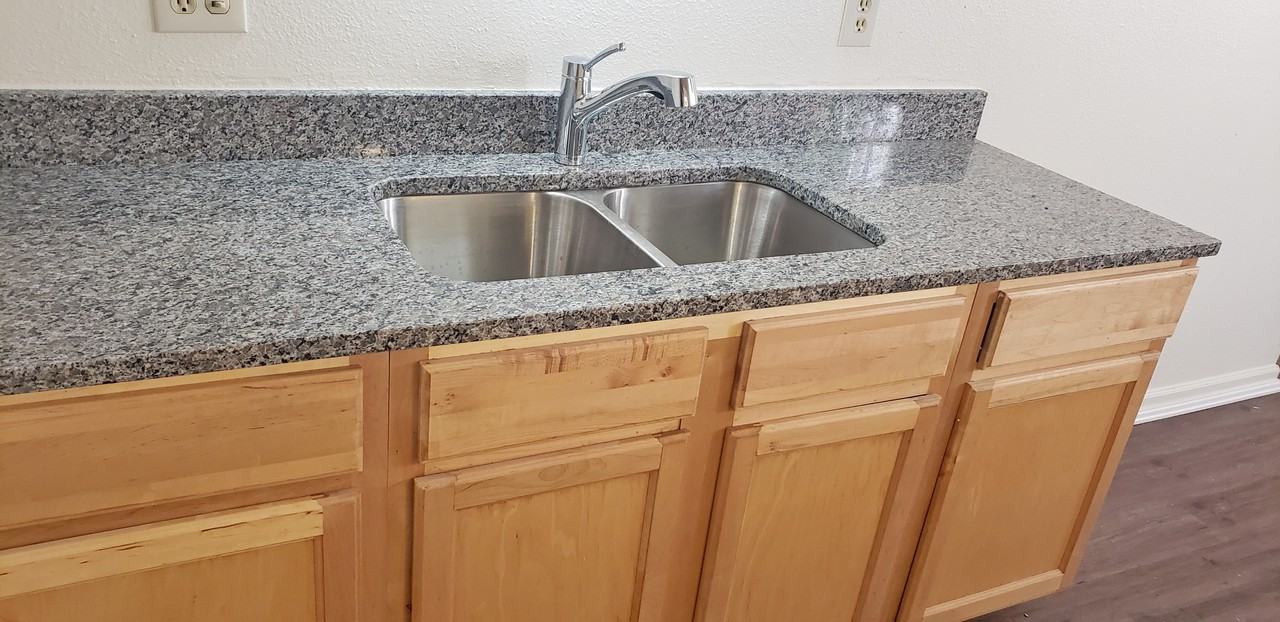 1752 Chester St #101 - Photo 4 of 12
