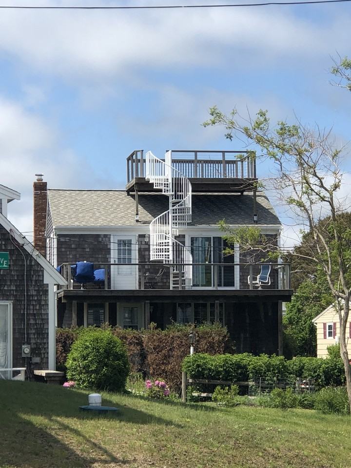3 3 Feake Ave  *winter Rental #NA - Photo 2 of 16