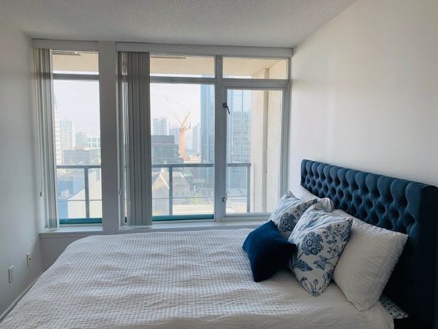 610 Granville Street - Photo 11