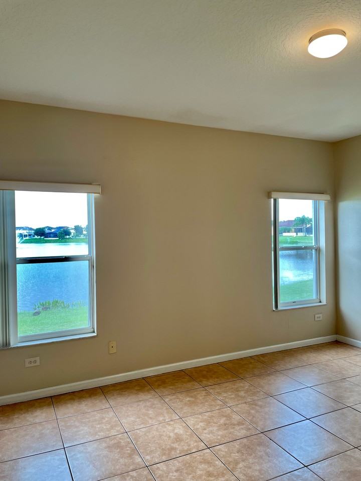 13676 Hawk Lake Dr #NA - Photo 7 of 10