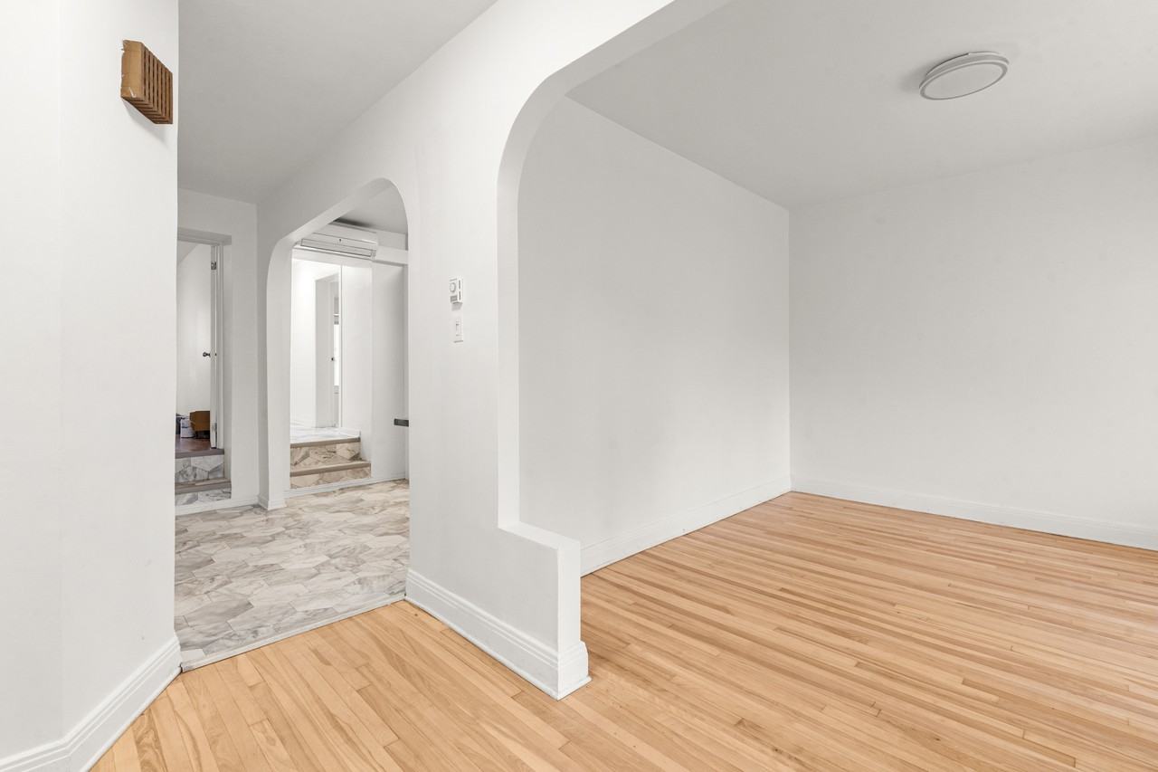 3421 Rue Notre-Dame Ouest - Photo 4 of 17