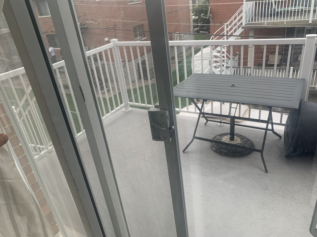 4725 Rue Victorin - Photo 7 of 8