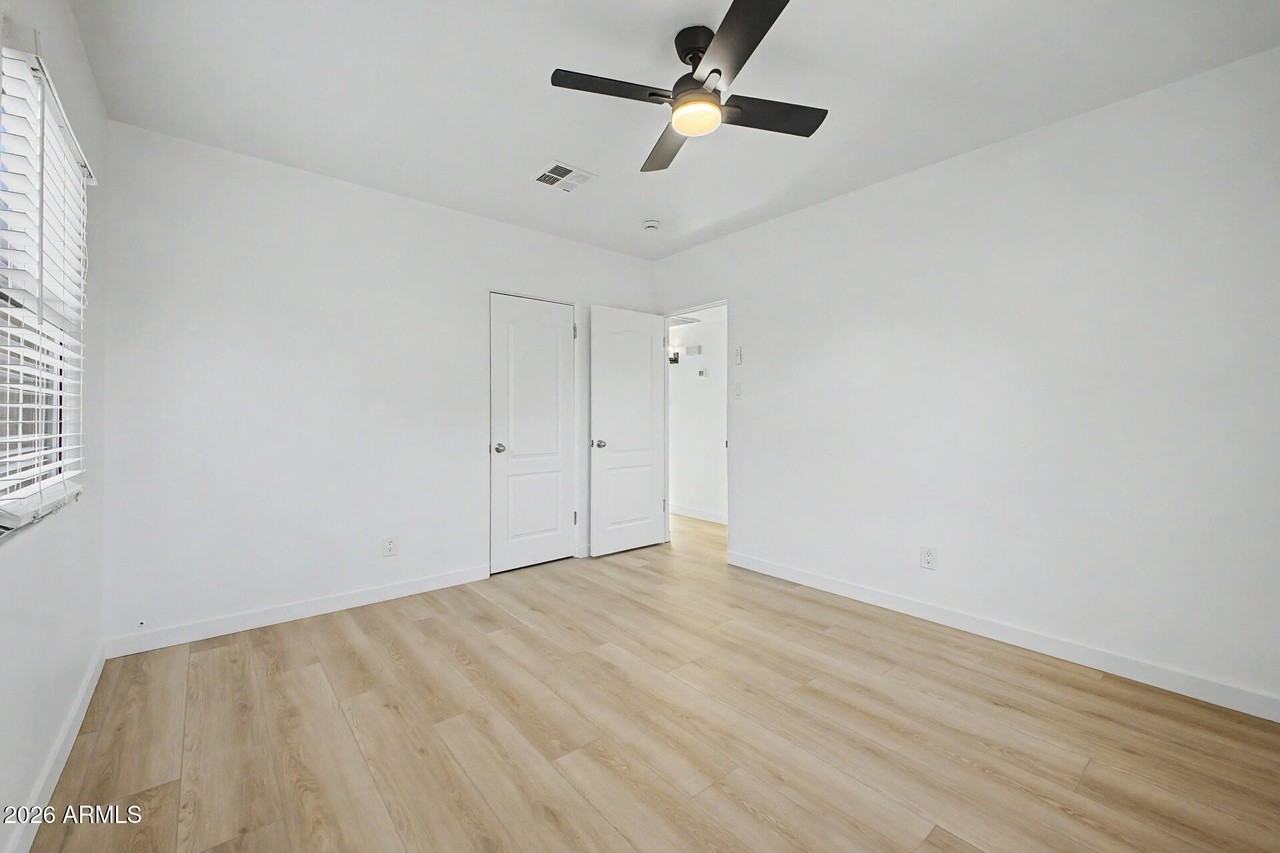 156 W Highland Ave - Photo 7 of 14