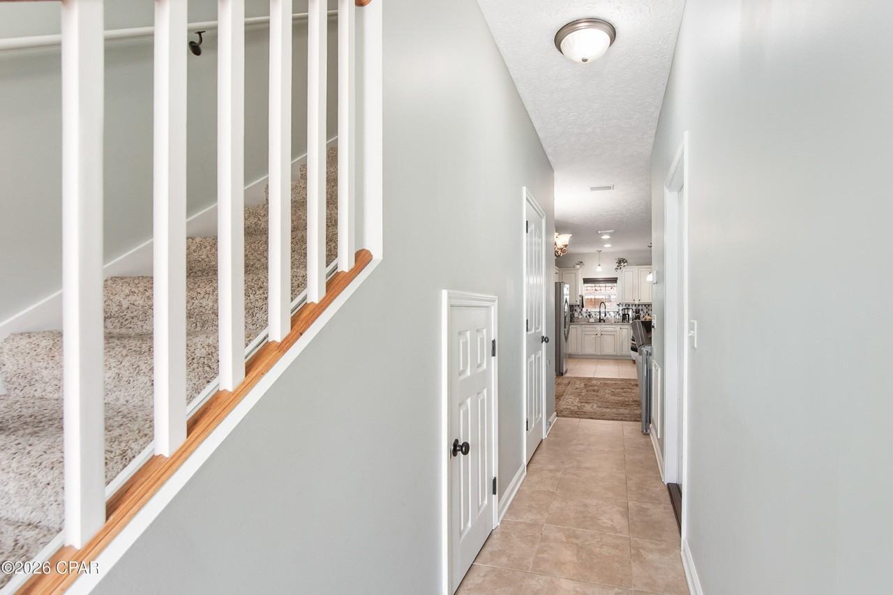 2428 Causeway Manor Ct - Photo 3 of 34