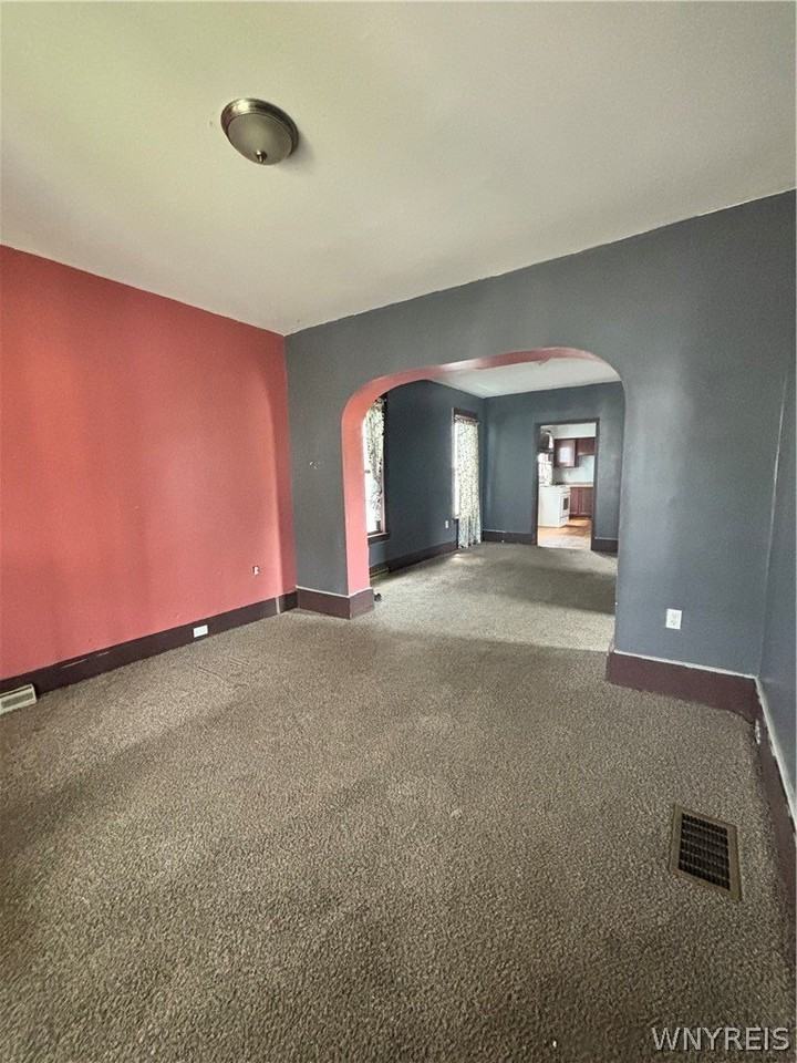 408 Koons Ave - Photo 4 of 8