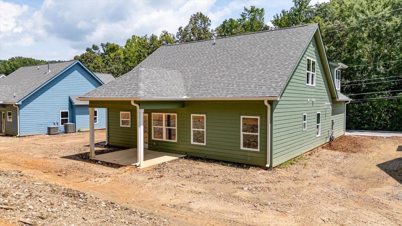4805 Green Shanty Rd - Photo 2 of 32