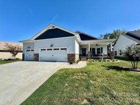 170 Elora Way - Photo 1 of 1