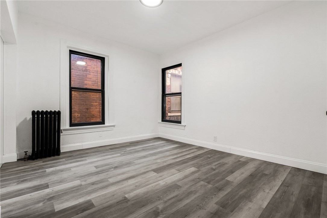 408 E 6th St #5 - Photo 7 of 10