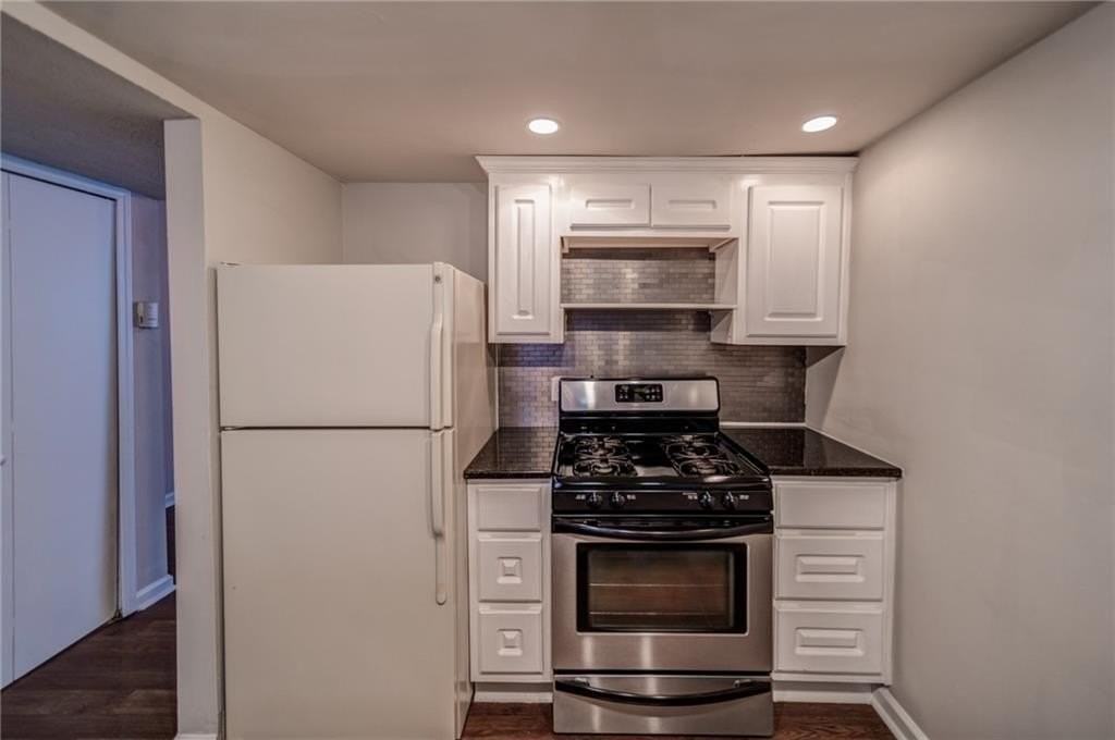 37 Country Place Ct - Photo 6 of 28