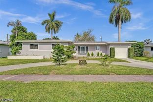 214 N 31st Ave - Photo 1 of 1