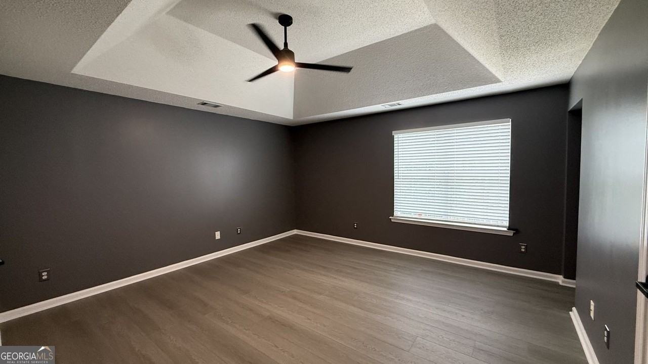12012 Red Ivy Ln - Photo 5 of 17