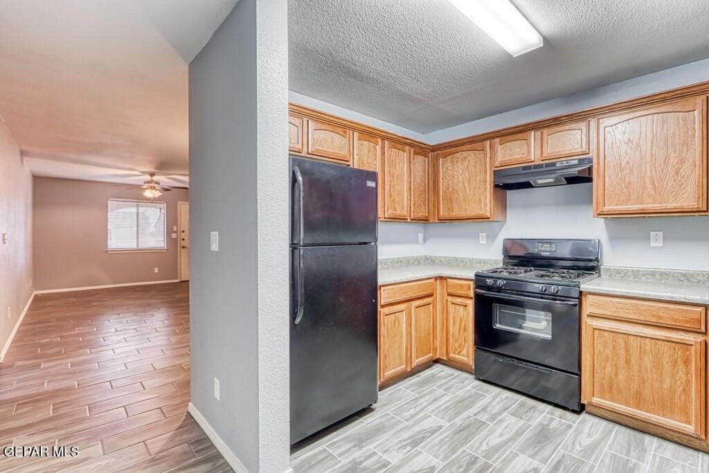14310 Gil Reyes Dr #D - Photo 4 of 19