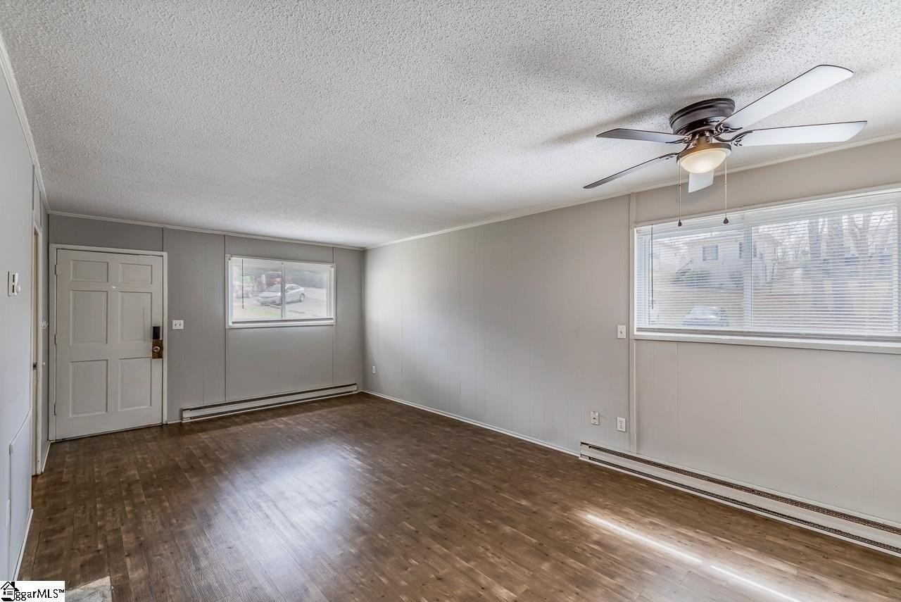 34 Kimbell Ct - Photo 5 of 16