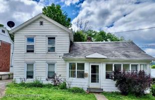 featured image of 677 Jackson Ave #FL1