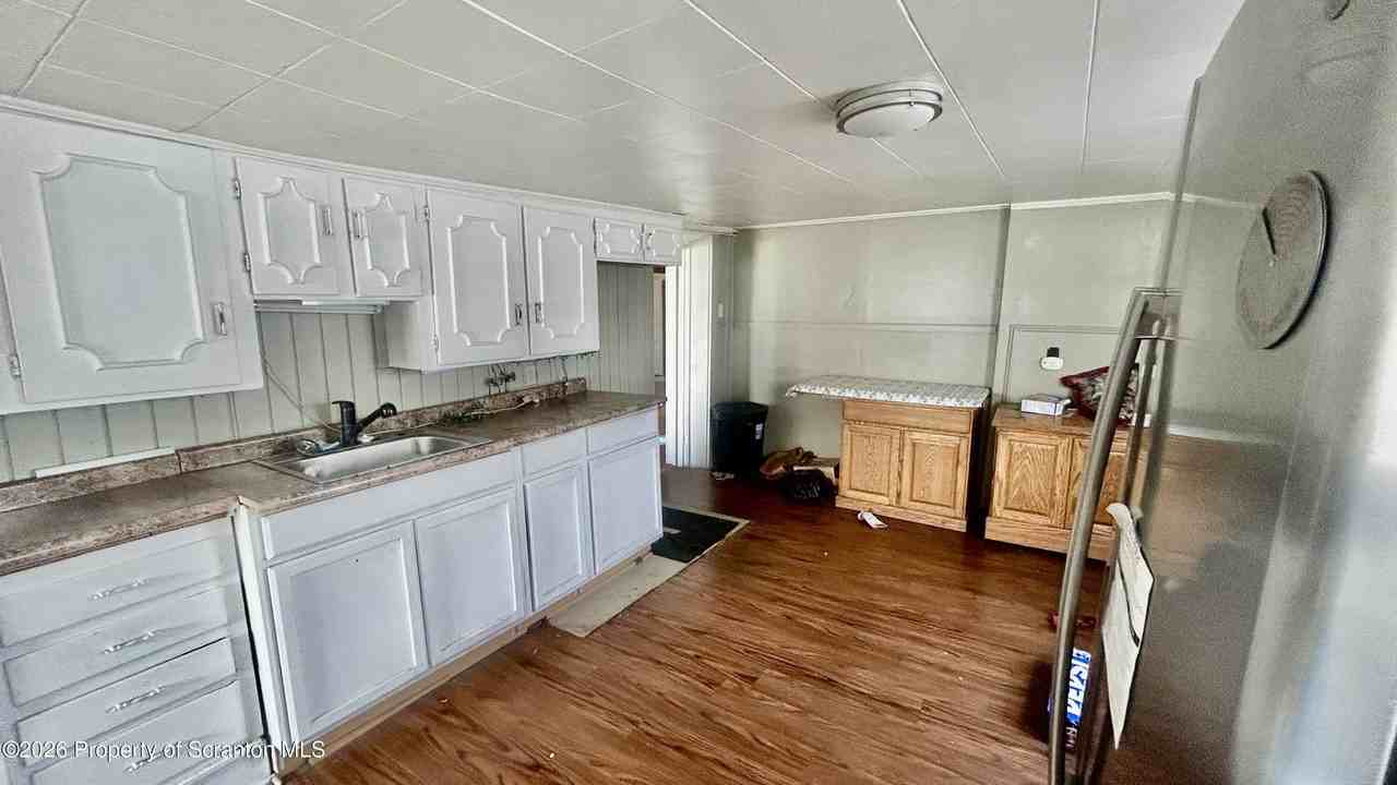 677 Jackson Ave #FL1 - Photo 2 of 8