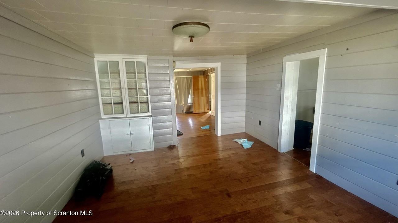 677 Jackson Ave #FL1 - Photo 3 of 8