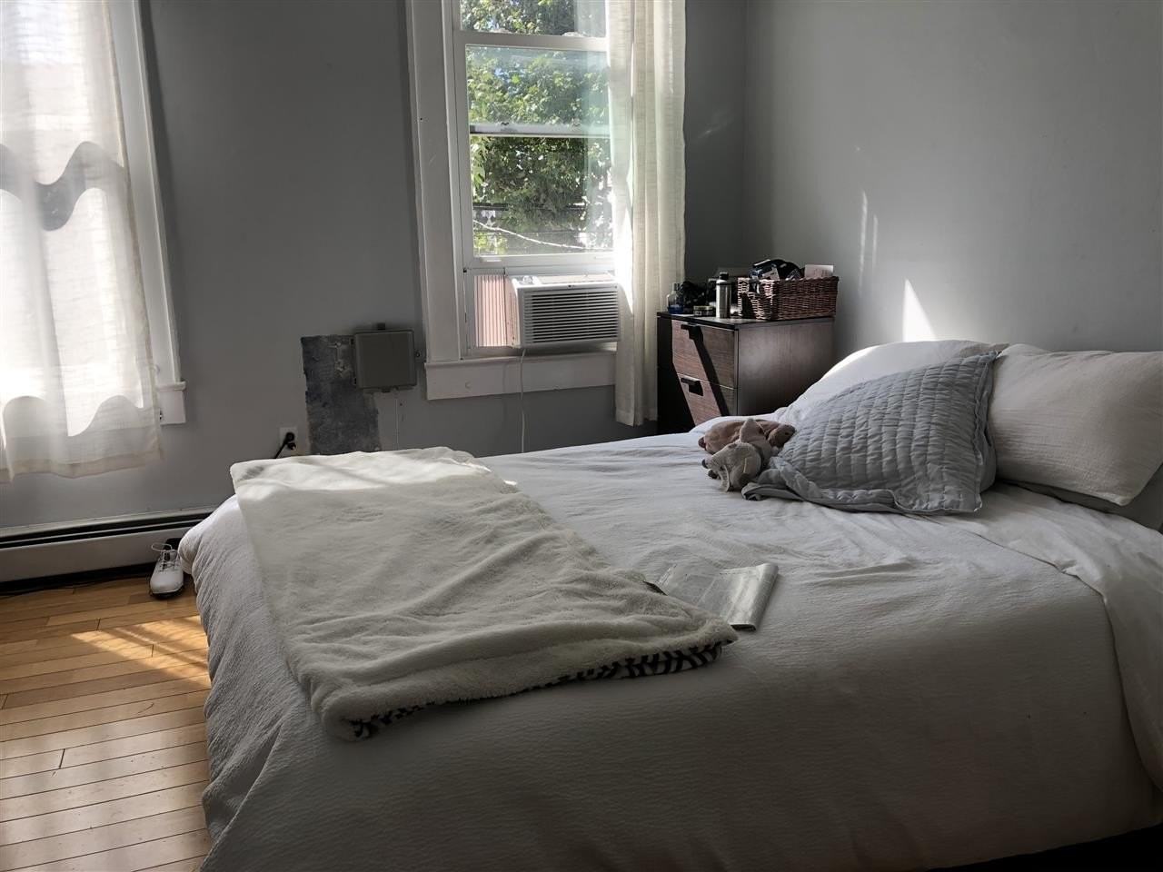 466 Monmouth St #2R - Photo 4 of 14