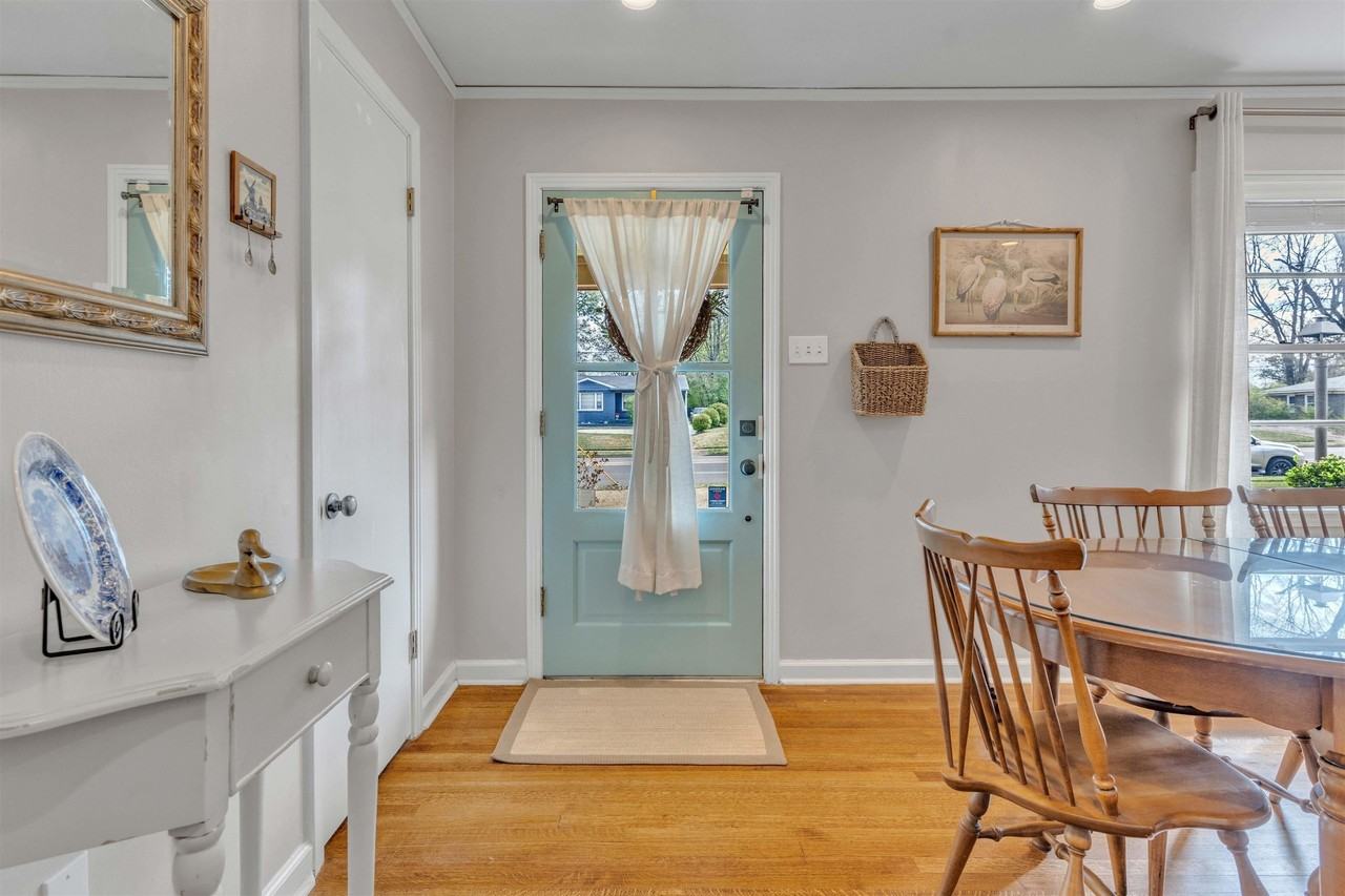1383 S White Station Rd - Photo 2 of 28