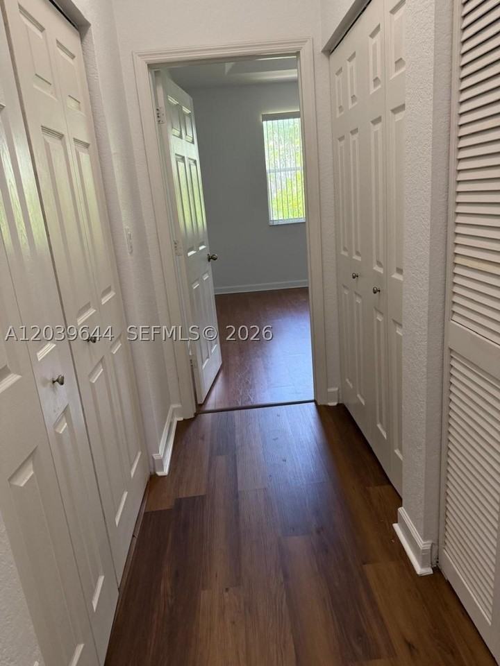 22270 Sw 93rd Pl - Photo 3 of 10