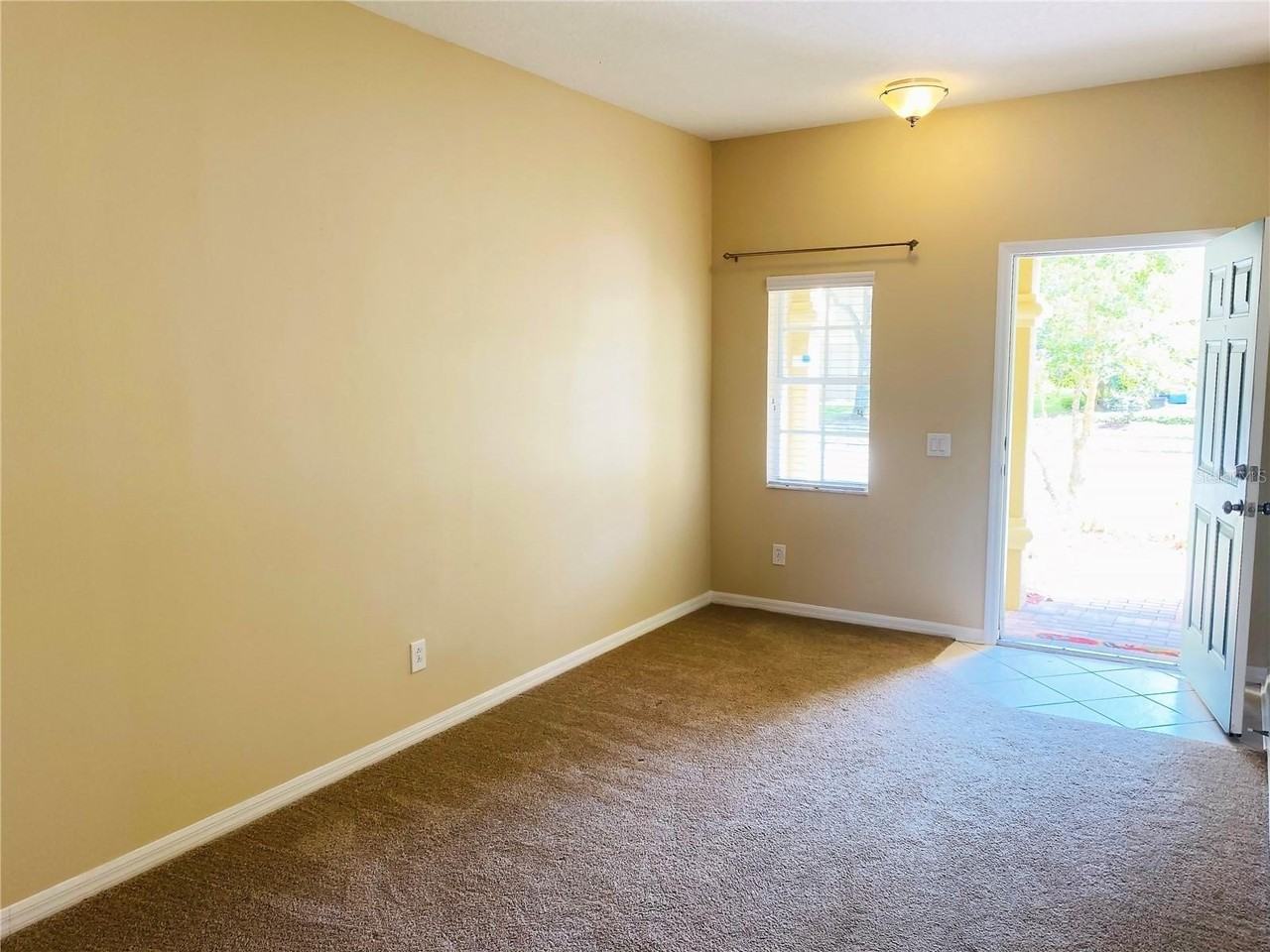 17449 Stinchar Dr - Photo 6 of 27
