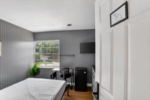 featured image of Peachwood Ln