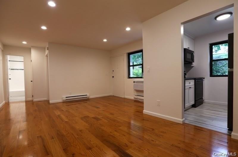 59 Fieldstone Dr #14 - Photo 4 of 13